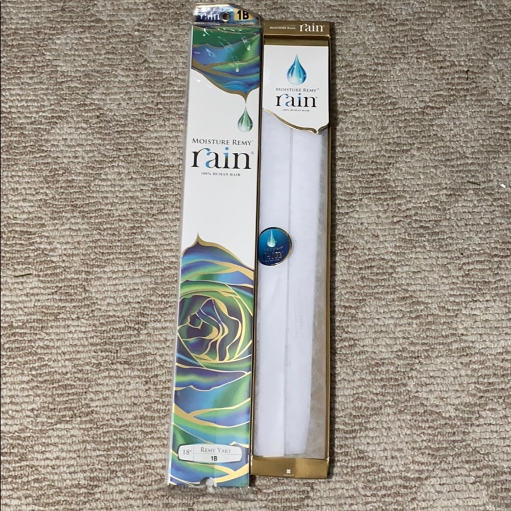 Moisture Remy Rain 100%Human Hair 1B 18”